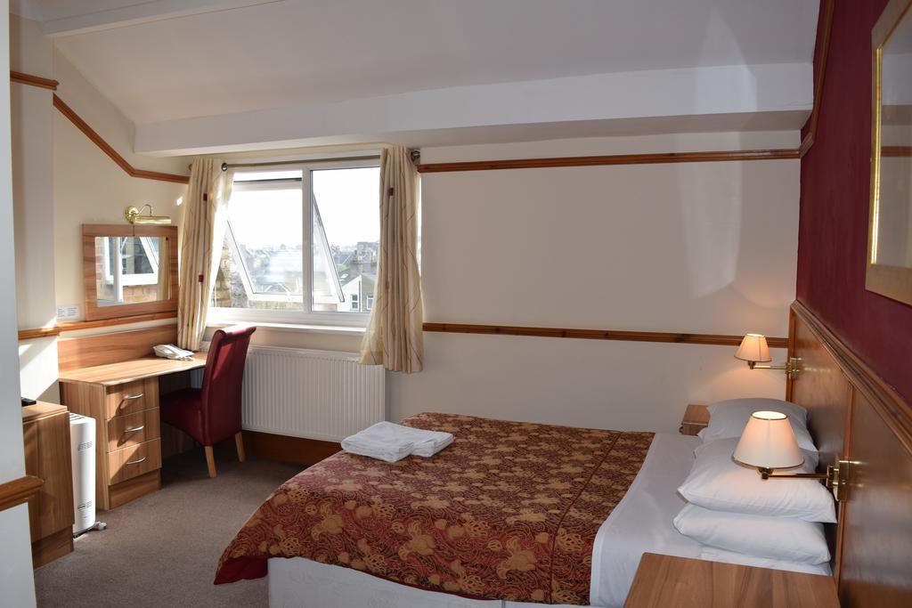 Heatherbank Guest House Barnet Exteriör bild