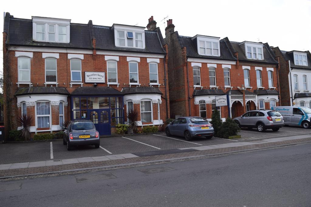 Heatherbank Guest House Barnet Exteriör bild