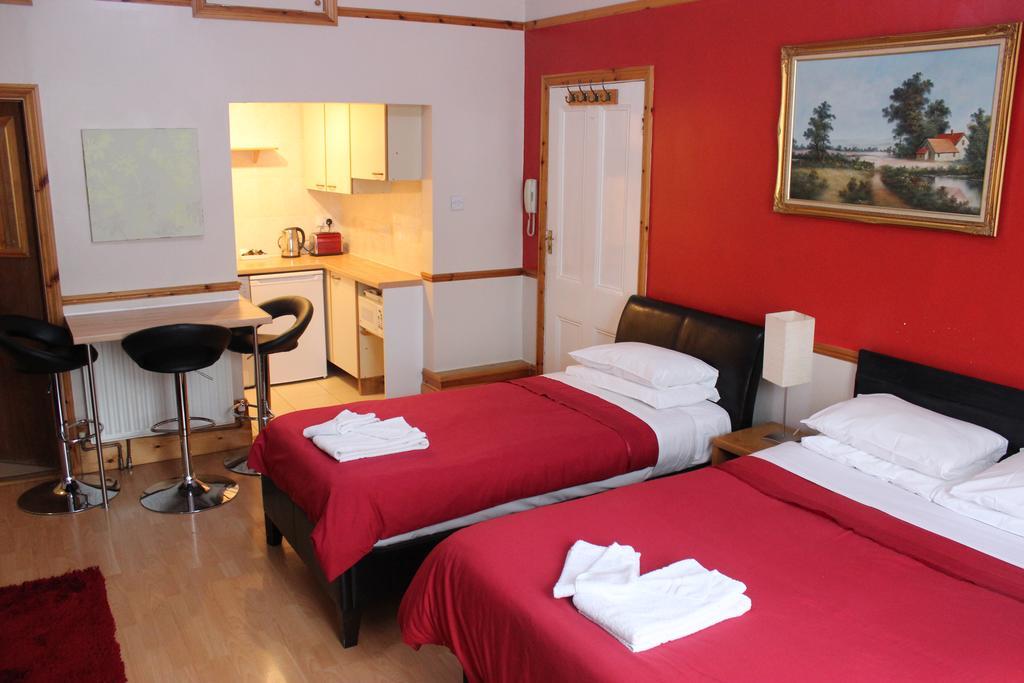 Heatherbank Guest House Barnet Exteriör bild