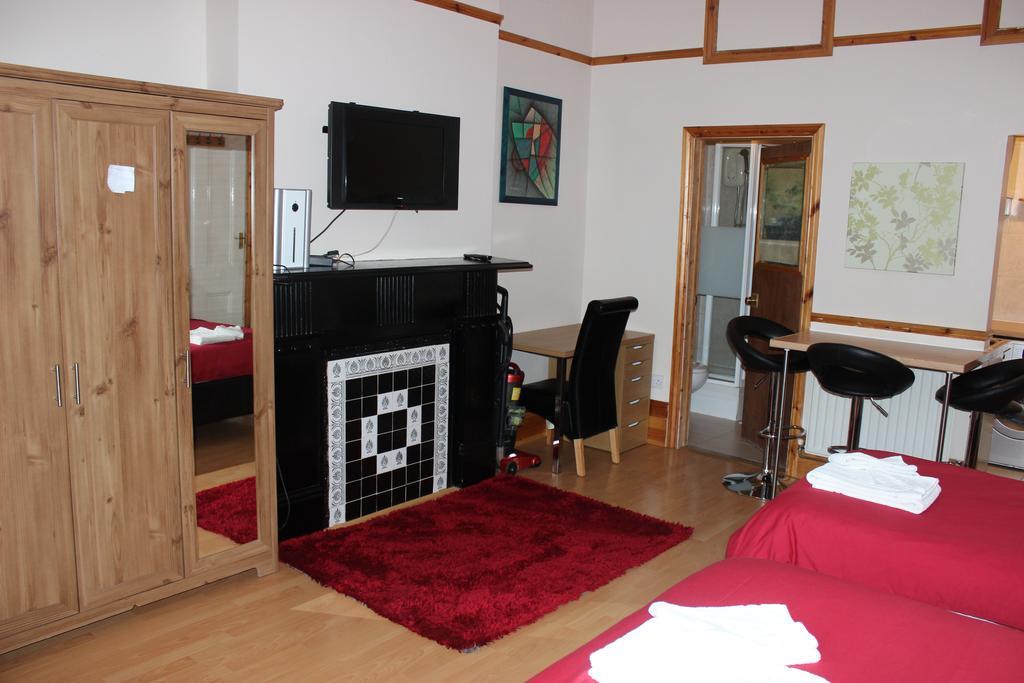 Heatherbank Guest House Barnet Exteriör bild
