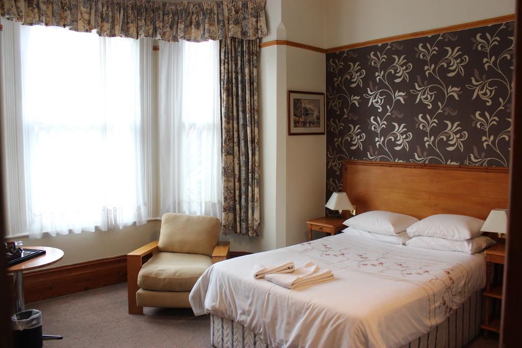 Heatherbank Guest House Barnet Exteriör bild