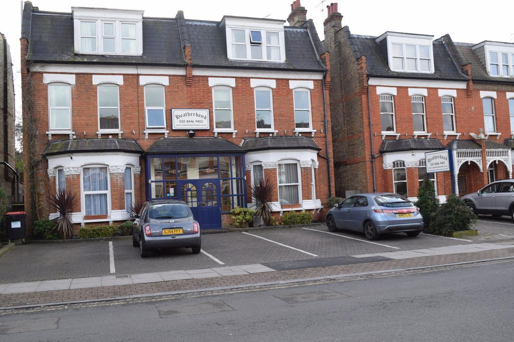 Heatherbank Guest House Barnet Exteriör bild